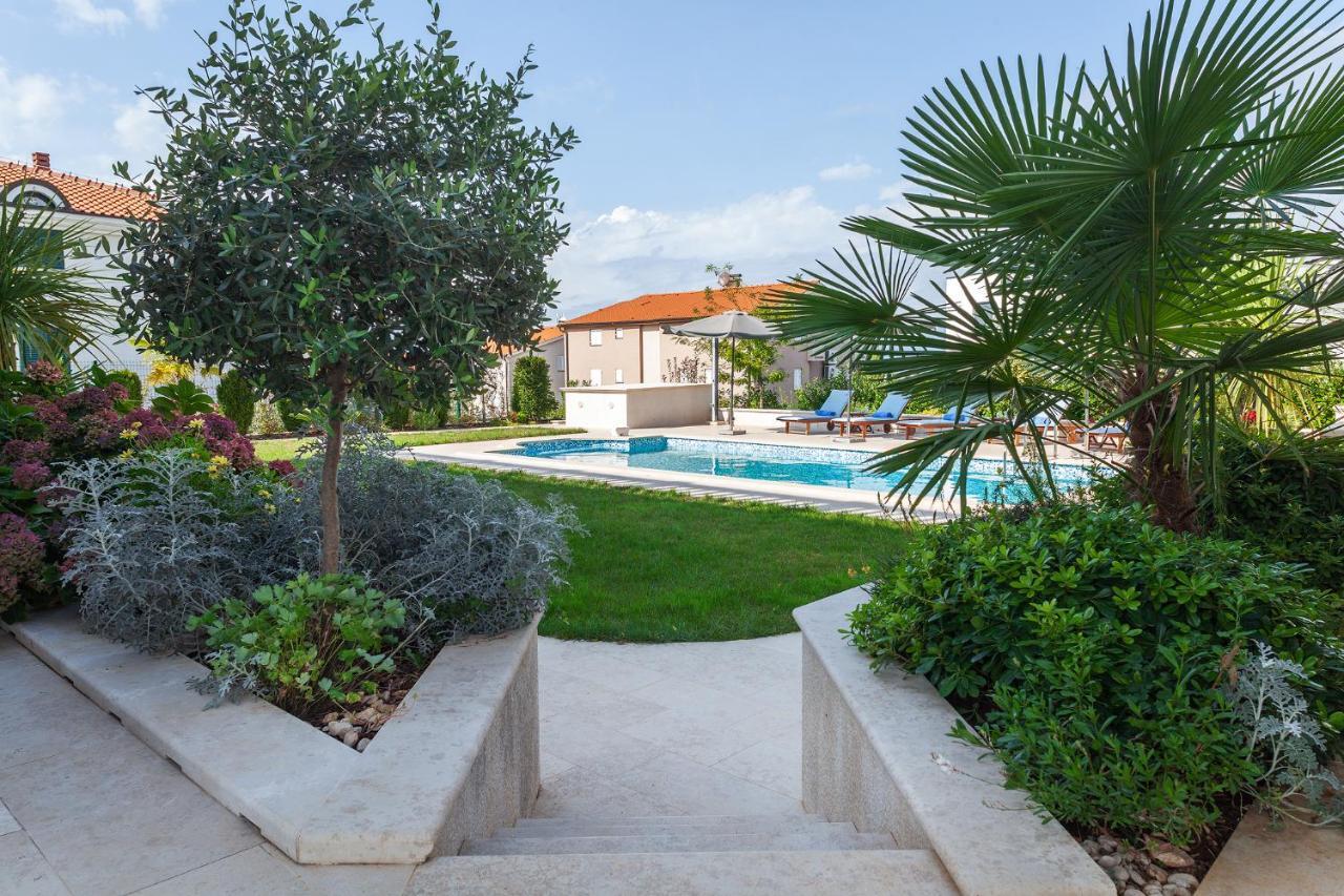 Apartman Luxury Carissa *